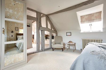 Mirrored bedroom wardrobe